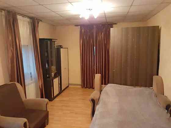 Оренда Квартира 1-кімнатна, 3/3 поверх на Академика Туполева ул., 15 д Kiev