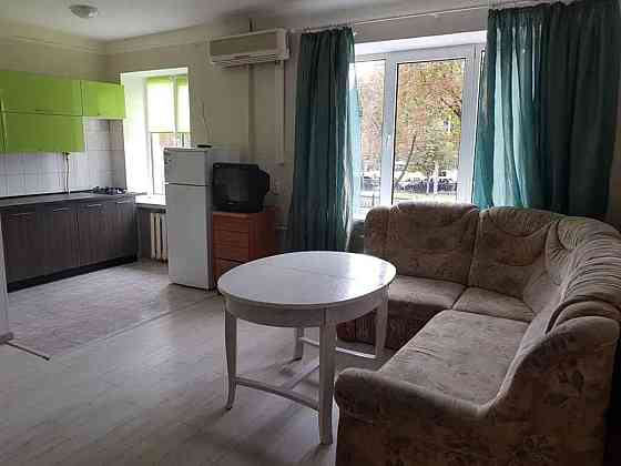 Оренда Квартира 2-кімнатна, 2/5 поверх на пр. Победы Kiev