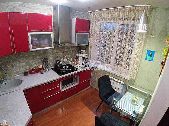 Продаж Квартира 3-кімнатна, 5/5 поверх на вул. Світла Харьков