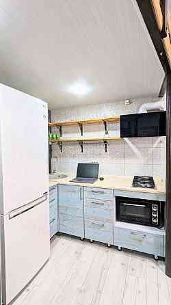 Продаж Квартира 2-кімнатна, 2/2 поверх на вул. Батуринская Харків