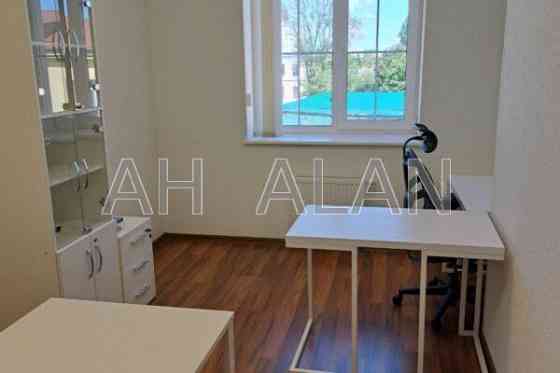 Оренда офісне приміщення на Іллінська вул., 8 поверх - 4/6 Киев