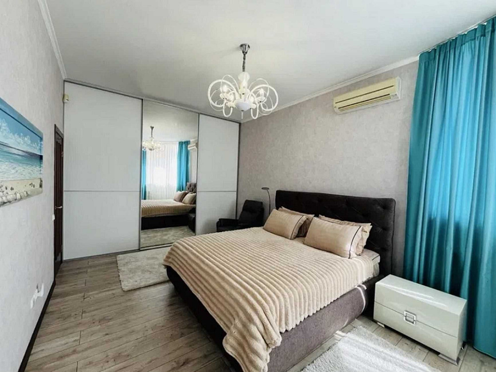 Продаж Квартира 3-кімнатна, 3/13 поверх на Володимира Івасюка вул., д. 6 Kiev - photo 1