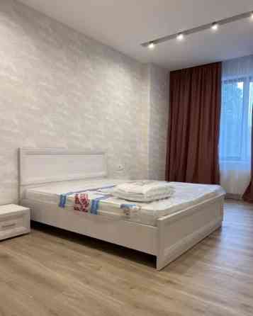 Оренда Квартира 1-кімнатна, 4/14 поверх на Азарова Вице-Адмирала ул., 6 Одеса