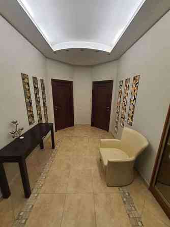 Оренда Квартира 2-кімнатна, 6/17 поверх на ул. Жилянская Київ