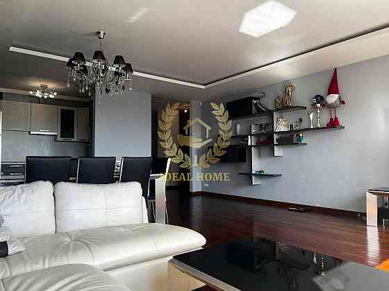 Продаж Квартира 4-кімнатна на Кадетский Гай ул., 6 Киев