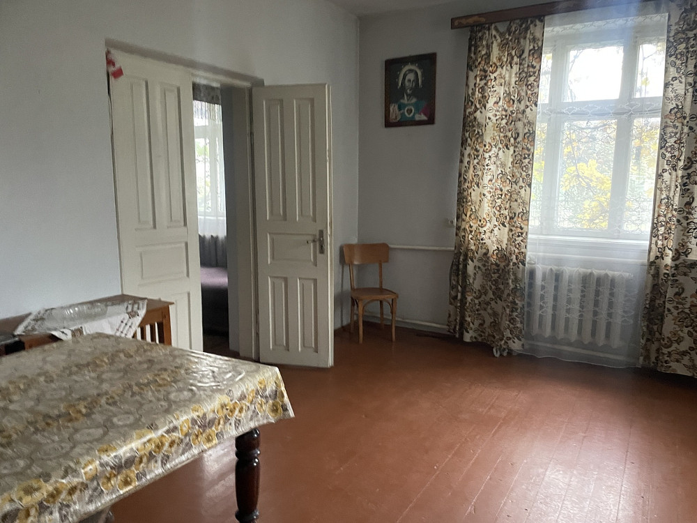 Продаж 3-поверховий  з ділянкою 4 сот 191 кв.м  на Федьковича вул. Теребовля - фото 9