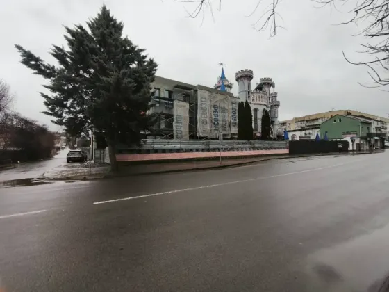 For sale 1-room Apartment 46 sq.m Собранецька 130 Uzhhorod