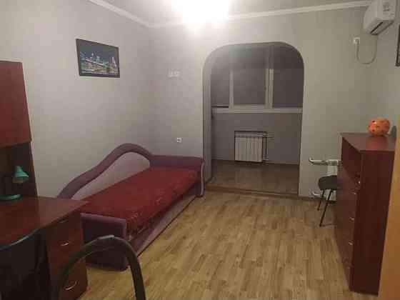 Оренда Квартира 2-кімнатна, 10/16 поверх на ул. Княжий Затон Киев