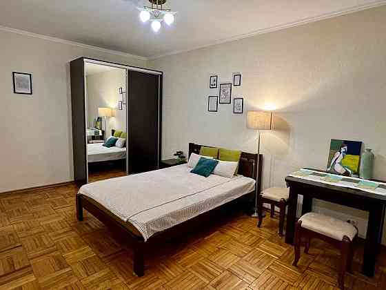 Оренда Квартира 1-кімнатна, 4/5 поверх на Жилянська, 30/32а Kiev