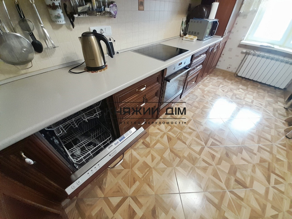 Продаж 3-кімнатна роздільна квартира на Позняках, метро Осокорки, Позняки. № 21141745 Київ - фото 2