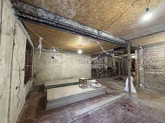 Продаж Квартира 3-кімнатна, 2/4 поверх на вул. Клочківська Харків