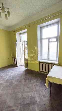 Продаж 2к квартири по вулиці Лабораторна Київ