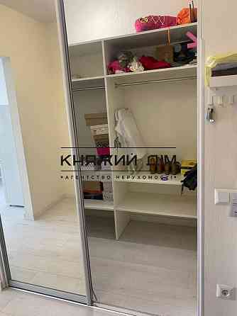 Оренда Квартира 1-кімнатна, 4/8 поверх на Майкопская/ Гетьманська ул. Киев