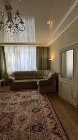 Продаж Квартира 3-кімнатна, 14/15 поверх на Юлії Здановської, 50/2 Київ