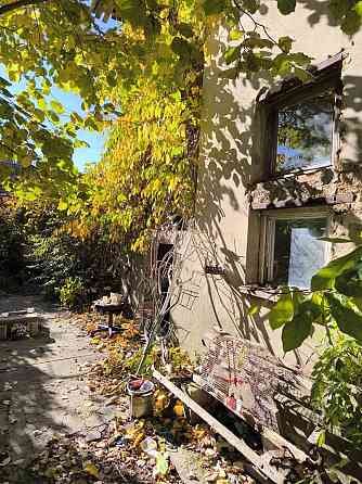 Продается участок с домом с ландшафтным дизайном на Таирова Odessa