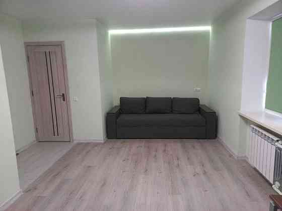 Оренда Квартира 1-кімнатна, 1/5 поверх на Черчілля, 20 Київ