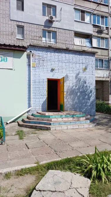 Продажа Магазин / салон / торговая точка площадь 117 кв.м 1-й этаж на Вадима Жукова 8 Днепр - изображение 1