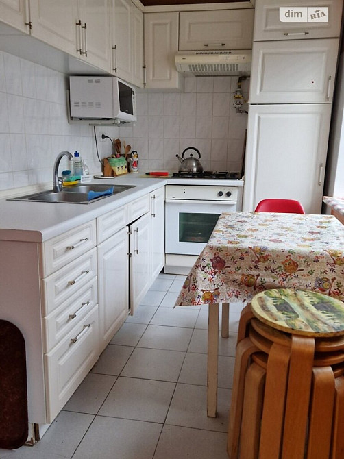 Продаж Квартира 2-кімнатна, 4/5 поверх на Саратовская, 642 Киев - изображение 2