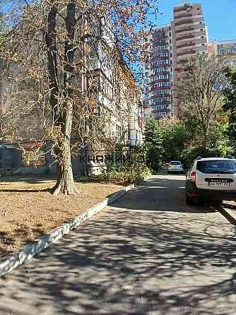 Оренда офісне приміщення на Коперника ул. поверх - 1/5 Киев