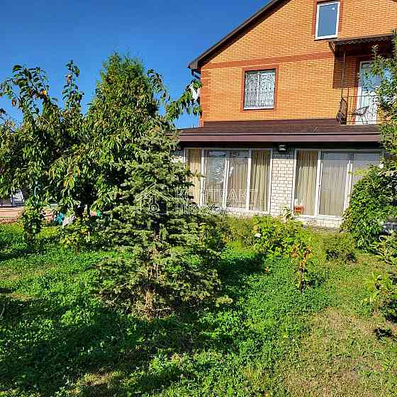 Продаж Будинок 4-кімнатний на вул. Кооперативна 