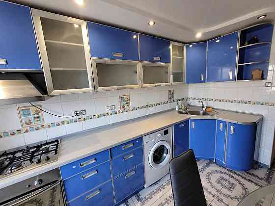 Продаж Квартира 3-кімнатна на ул. Люстдорфская дорога, 142/1 Одесса