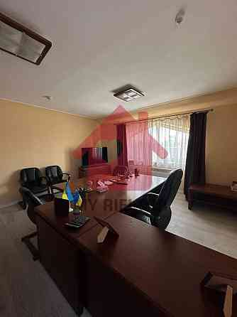 Оренда приміщення вільного призначення на Собранецька поверх - 1/3 Uzhhorod