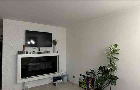 Продаж 2к квартири 91.07 кв. м, Велика Березовиця Velikaya Berezovica