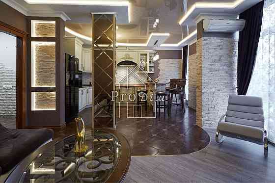 Продаж Будинок 3-кімнатний на Регенераторна вул., 4 Київ