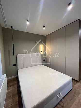 Оренда Квартира 1-кімнатна, 10/21 поверх на Михайла Максимовича вул. (Онуфрія Трутенка), 26Д Київ