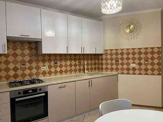 Продаж Квартира 2-кімнатна, 2/10 поверх на Пирогова Вінниця