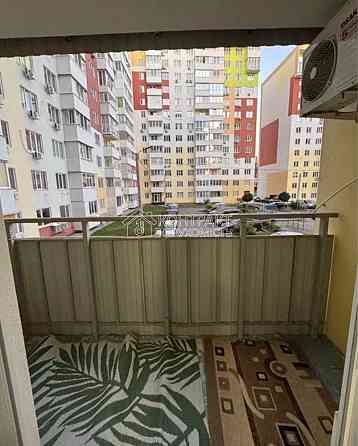 Оренда Квартира 2-кімнатна, 2/13 поверх на вул. Гвардійців Широнінців Kharkiv