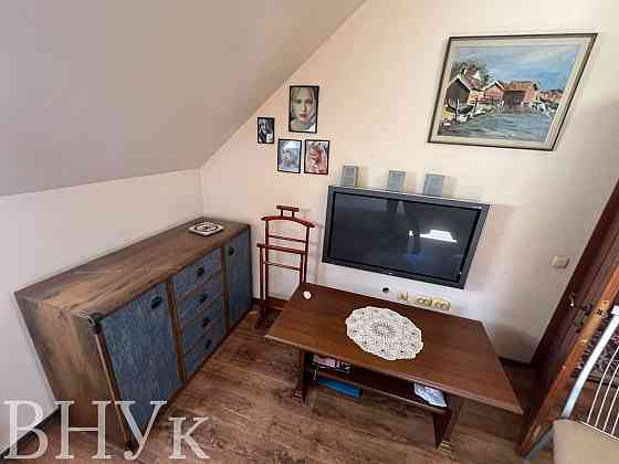 Продаж Квартира 3-кімнатна, 3/3 поверх на вул. Острозького Князя Ternopil'