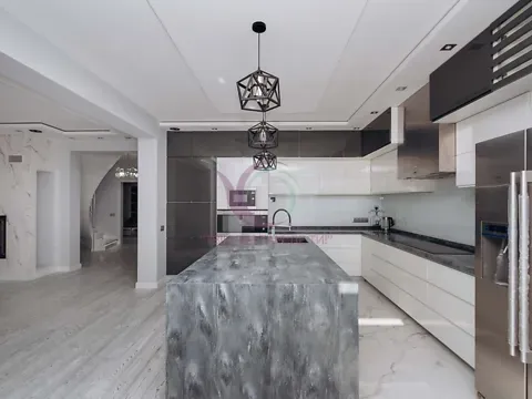 Продаж 2-поверховий   180 кв.м 4 кімн.  Чернівці - фото 13