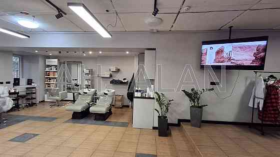 Оренда Будинок 1-кімнатний на Бульварно-Кудрявська вул., 43А Kiev