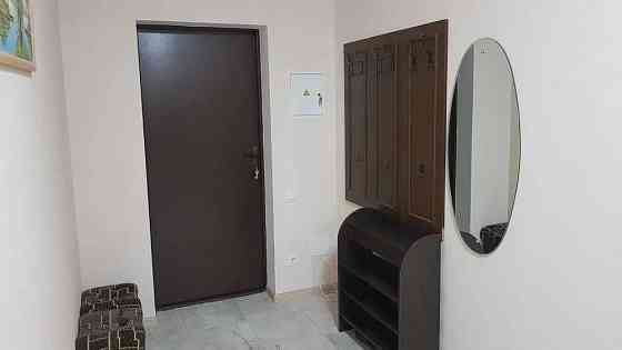 Оренда Квартира 3-кімнатна, 2/16 поверх на С. Данченка, 32 Київ