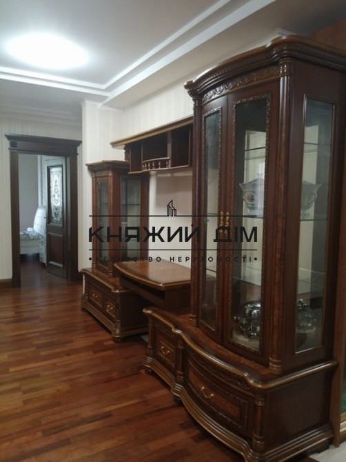 Оренда 5-ти кімнатної квартири з паркінгом метро Печерська, код № 11195657 Київ - фото 18