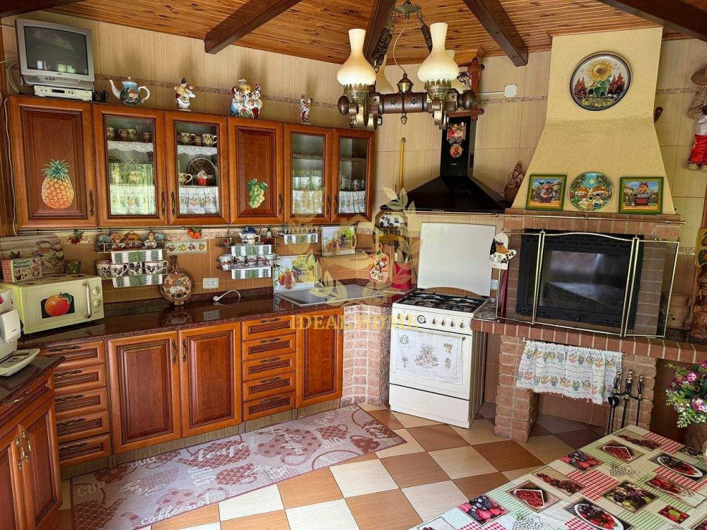 Продам будинок з євроремонтом у селі Триліси,  - фото 16