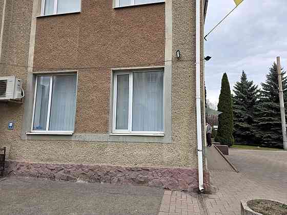 Оренда офісне приміщення на Сахарова Академіка вул., 23 поверх - 1/5 Ивано-Франковск