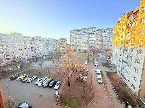 Продаж 3к квартири з ремонтом на Троєщині Київ