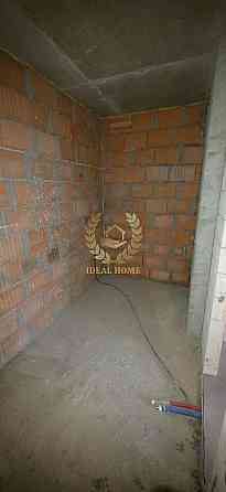 Продаж Квартира 2-кімнатна на Святослава Храброго ул., 2 Kiev