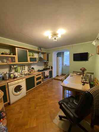 Продаж Квартира 4-кімнатна на ул. Посмитного, 33 Odessa