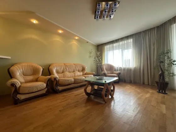 Sale of 3-room apartment 96.7 sq. m. on Savury Klima St. 11A, apt. 7 Ternopil'