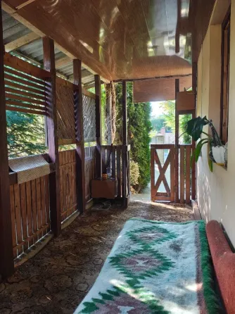 For sale 2-storey House with land 8 ares 153 sq.m 6 rooms at Гончара Ivano-Frankivs'k