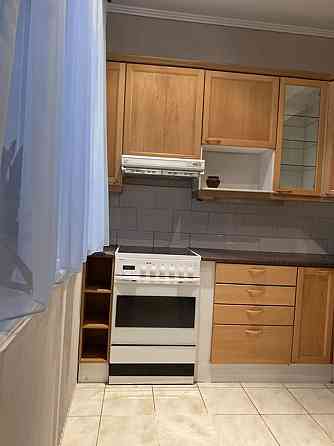 Оренда Квартира 3-кімнатна, 3/5 поверх на ул. Никольско-Ботаническая, 15/17 Київ