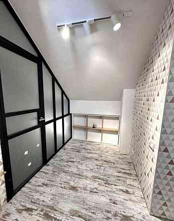 Оренда Квартира 3-кімнатна, 9/10 поверх на вул. Стрийська Львів