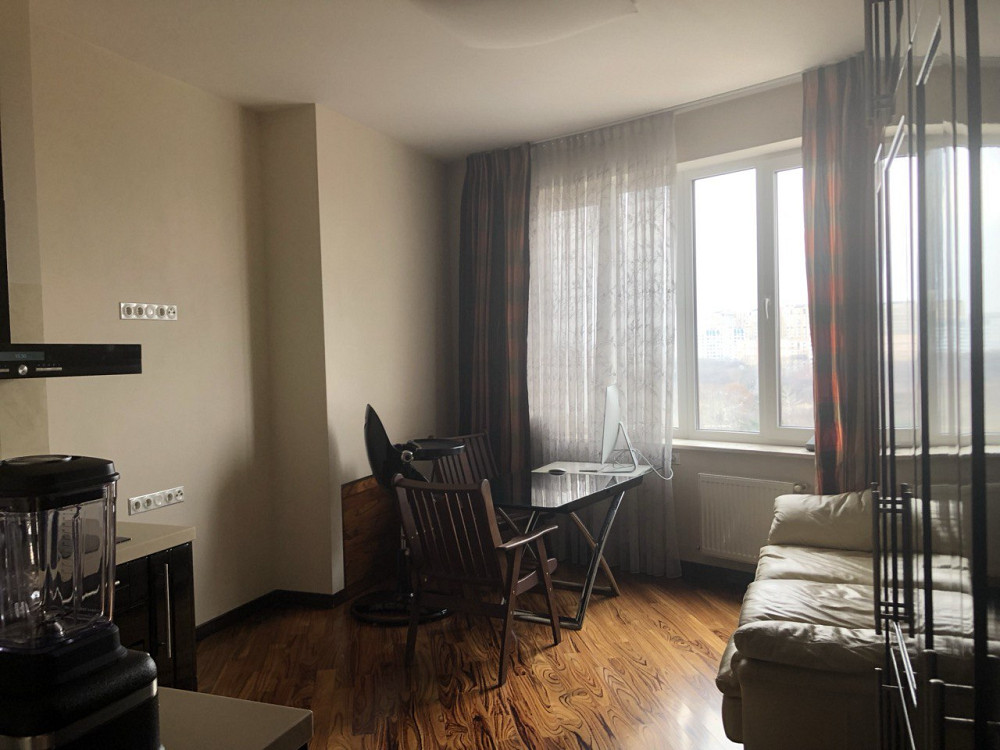 квартира с видом на море и парк  Победы Одесса - изображение 5