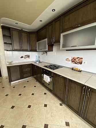 Продаж Квартира 3-кімнатна, 8/11 поверх на вул. Тролейбусна Ternopil'