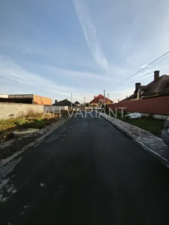 Продаж 2-поверховий Котедж з ділянкою 1.5 сот 120 кв.м 3 кімн. на Дулова Минай