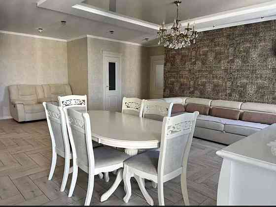 Оренда Квартира 2-кімнатна, 15/19 поверх на ул. Герцена, 35 Київ