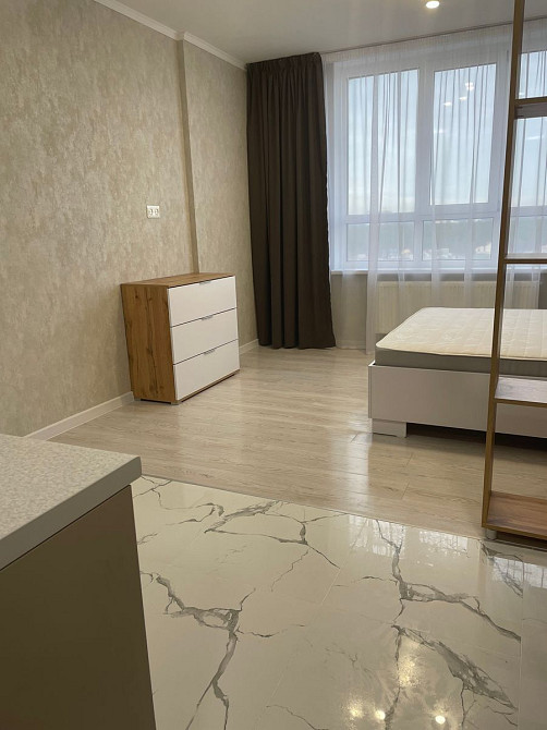 Оренда Квартира 1-кімнатна, 10/27 поверх на Бажана Миколи, 17а Киев - изображение 4